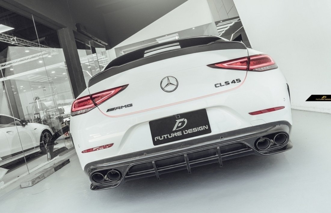 FUTURE DESIGN - MERCEDES BENZ CLS W257 DRY CARBON FIBRE REAR DIFFUSER