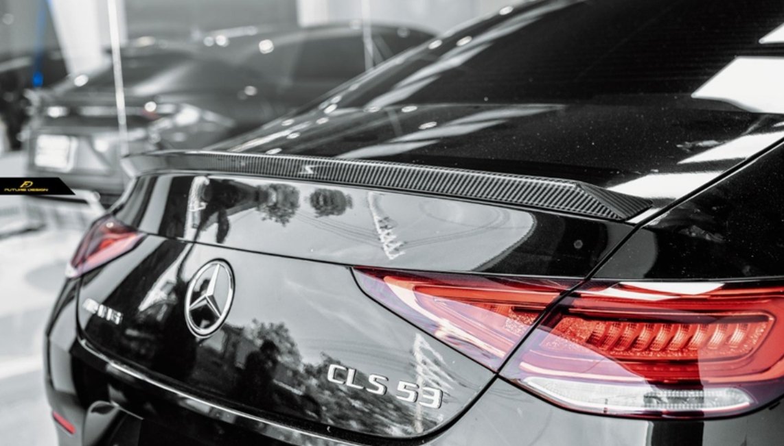 FUTURE DESIGN - MERCEDES BENZ CLS W257 DRY CARBON FIBRE REAR SPOILER ED1 STYLE