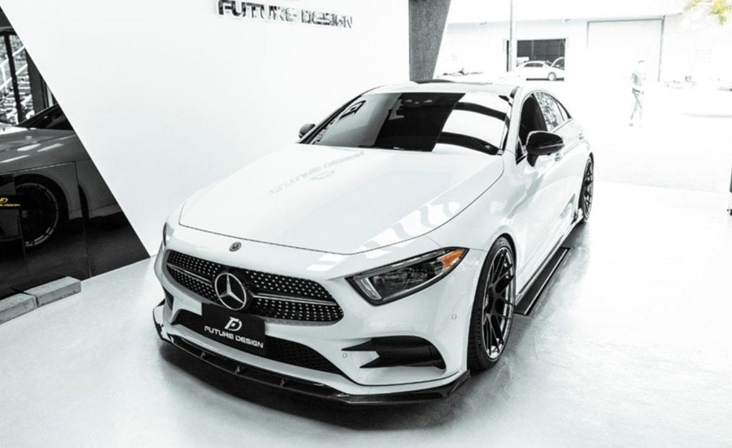 FUTURE DESIGN - MERCEDES BENZ CLS W257 DRY CARBON FIBRE SIDE SKIRTS GTS STYLE