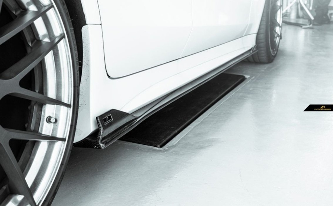 FUTURE DESIGN - MERCEDES BENZ CLS W257 DRY CARBON FIBRE SIDE SKIRTS GTS STYLE