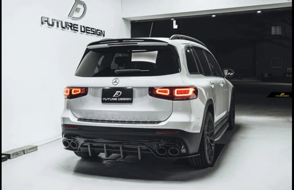 FUTURE DESIGN - MERCEDES BENZ GLB X247 DRY CARBON FIBRE REAR DIFFUSER