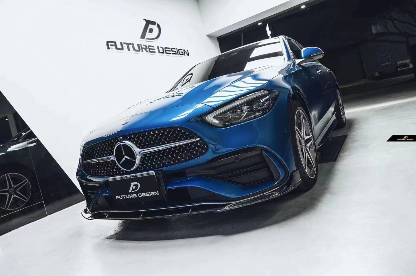 FUTURE DESIGN - MERCEDES BENZ W206 C CLASS C300 CARBON FIBRE FRONT LIP