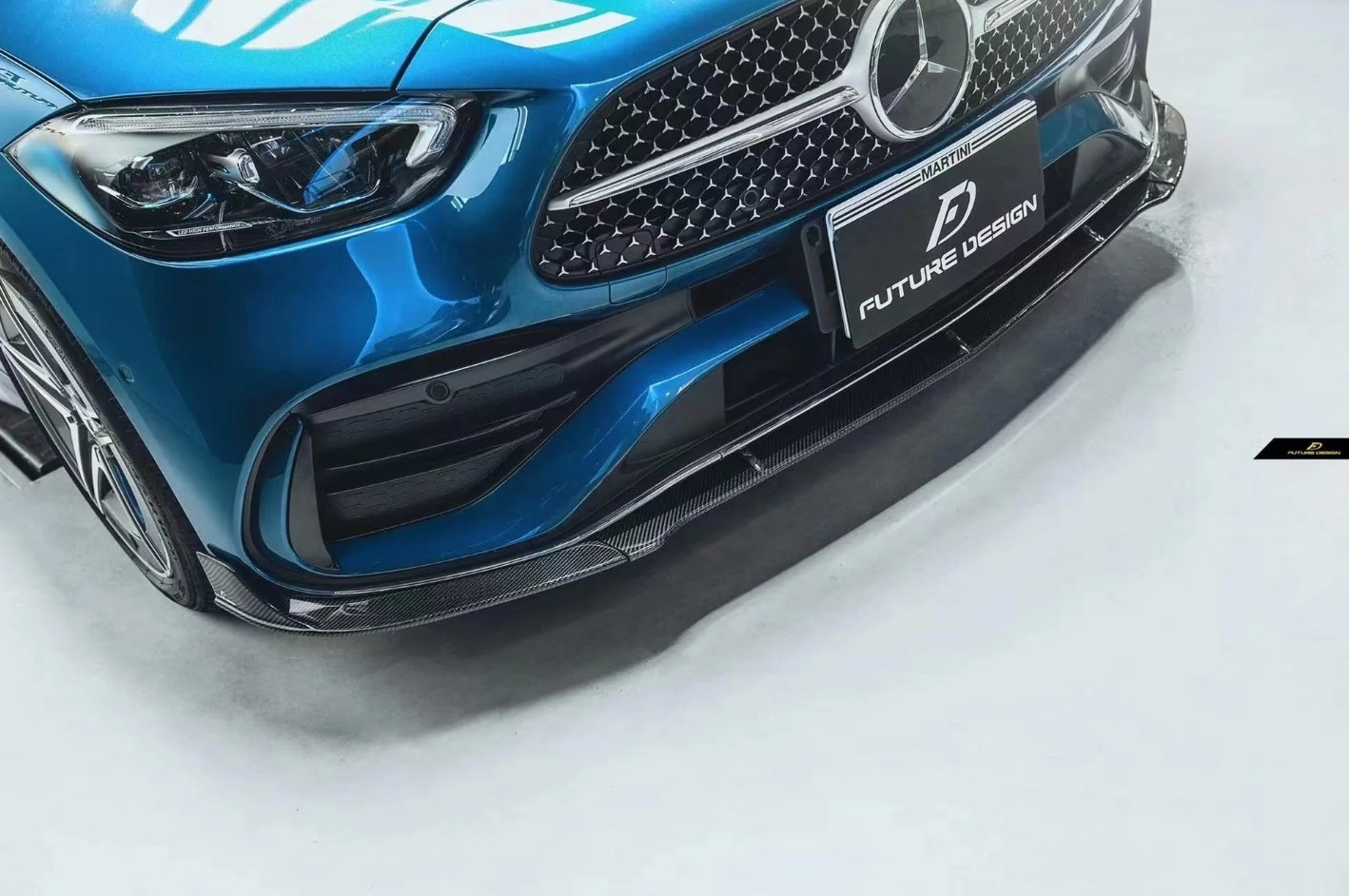 FUTURE DESIGN - MERCEDES BENZ W206 C CLASS C300 CARBON FIBRE FRONT LIP
