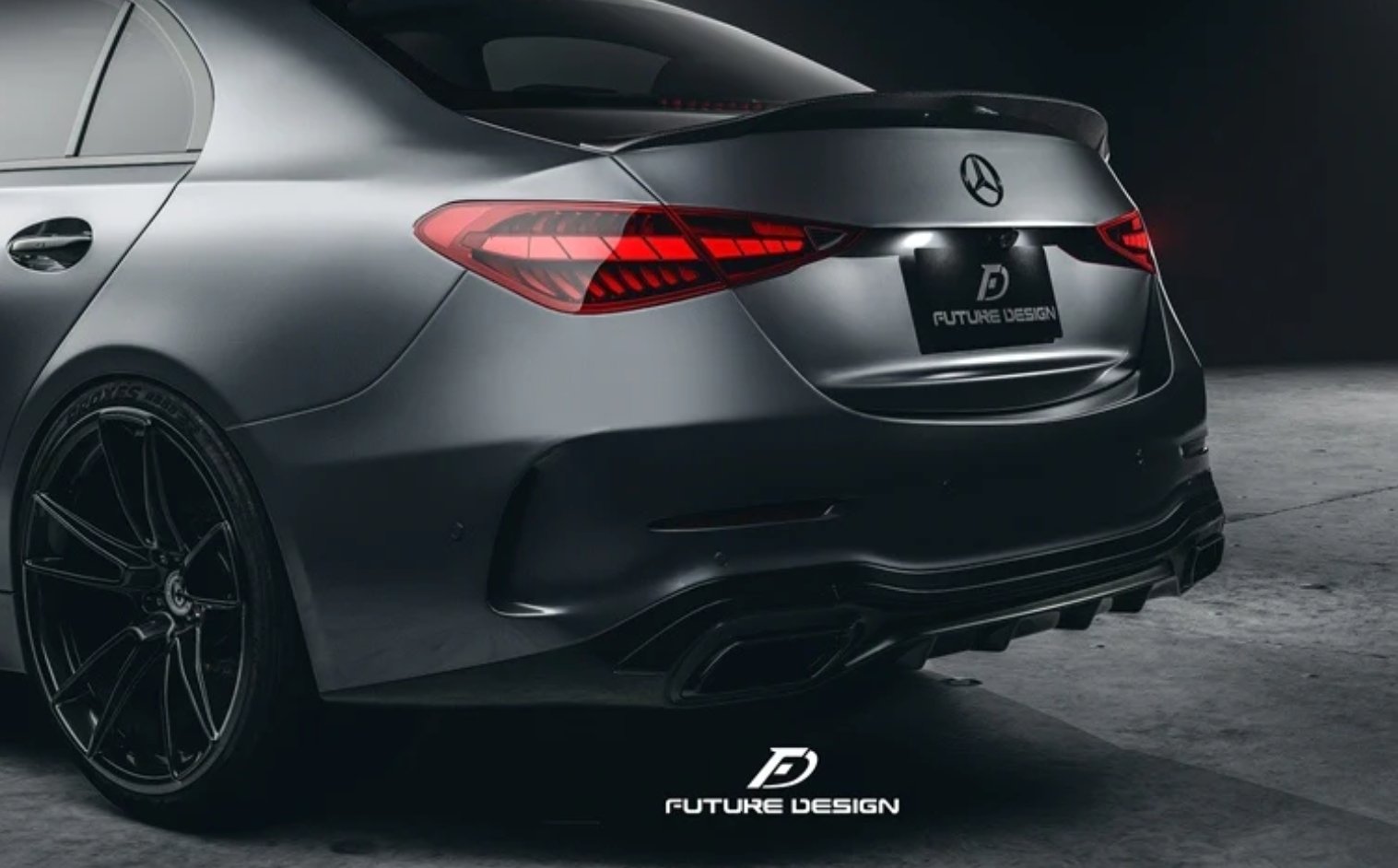 FUTURE DESIGN - MERCEDES BENZ W206  C CLASS / C43 / C63 CARBON FIBRE REAR SPOILER