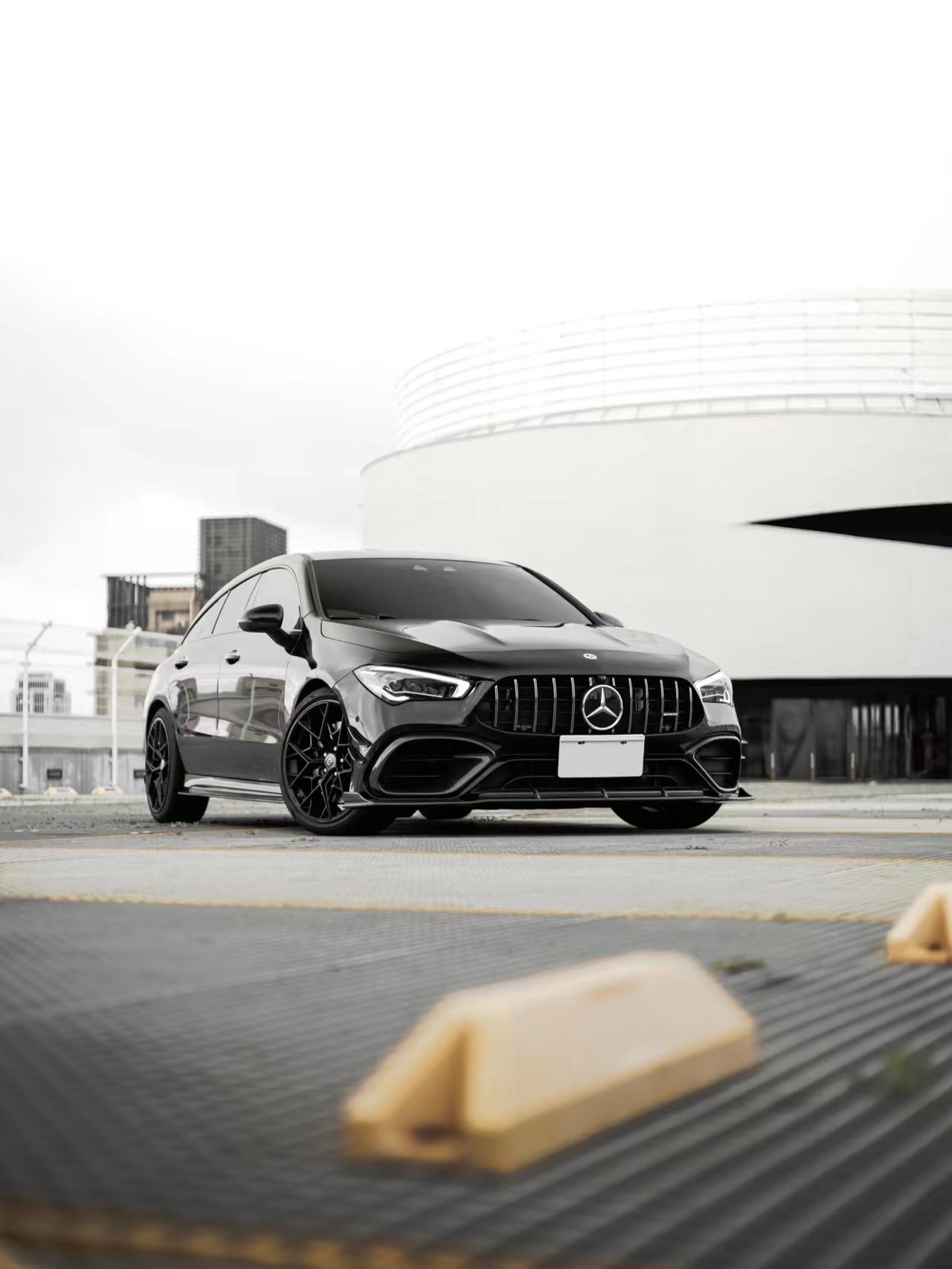 FUTURE DESIGN - MERCEDES CLA CLA45 C118 GT CARBON FIBRE FRONT LIP