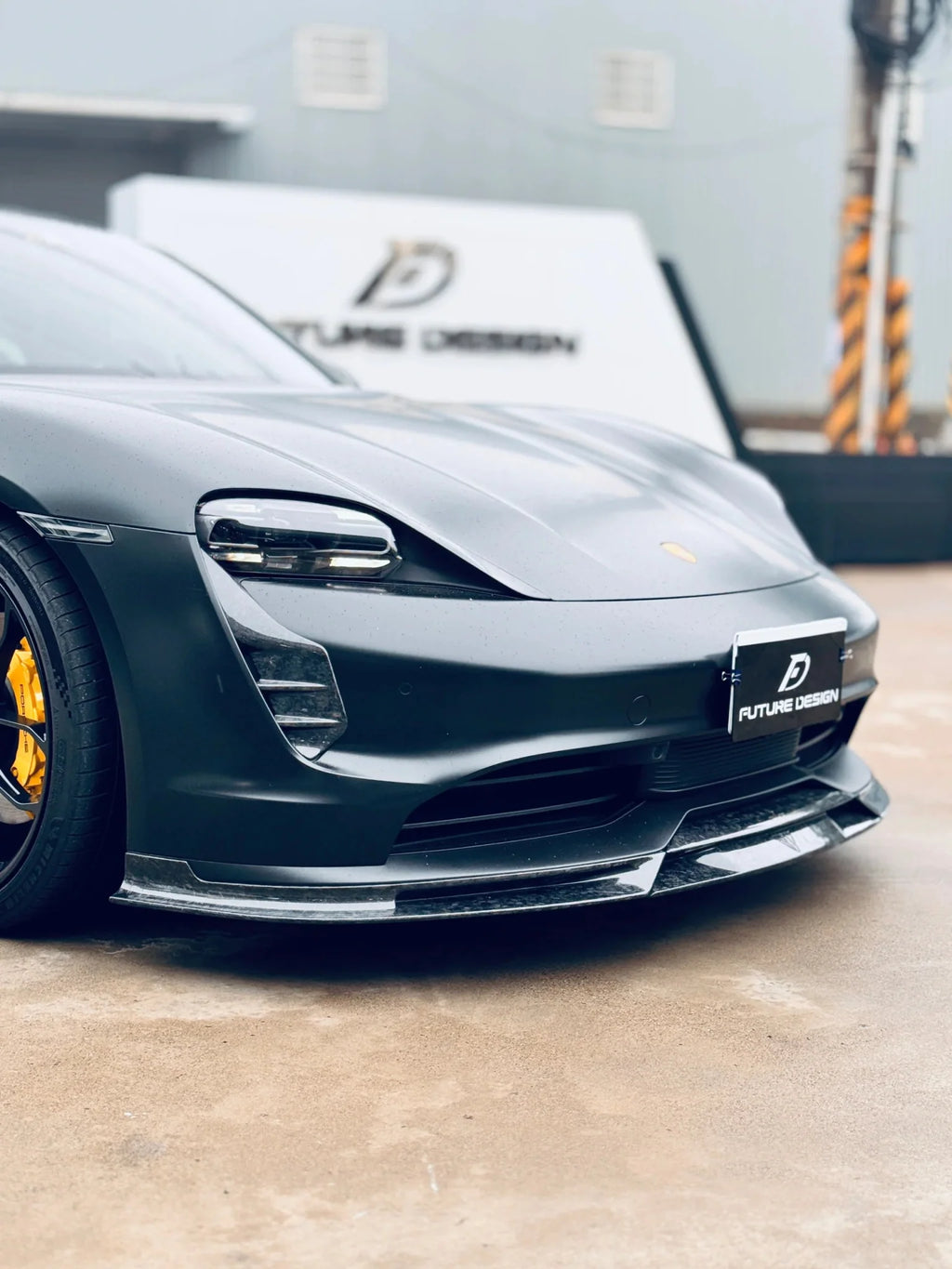 FUTURE DESIGN - PORSCHE TAYCAN CARBON FIBRE FRONT LIP SPLITTER V2