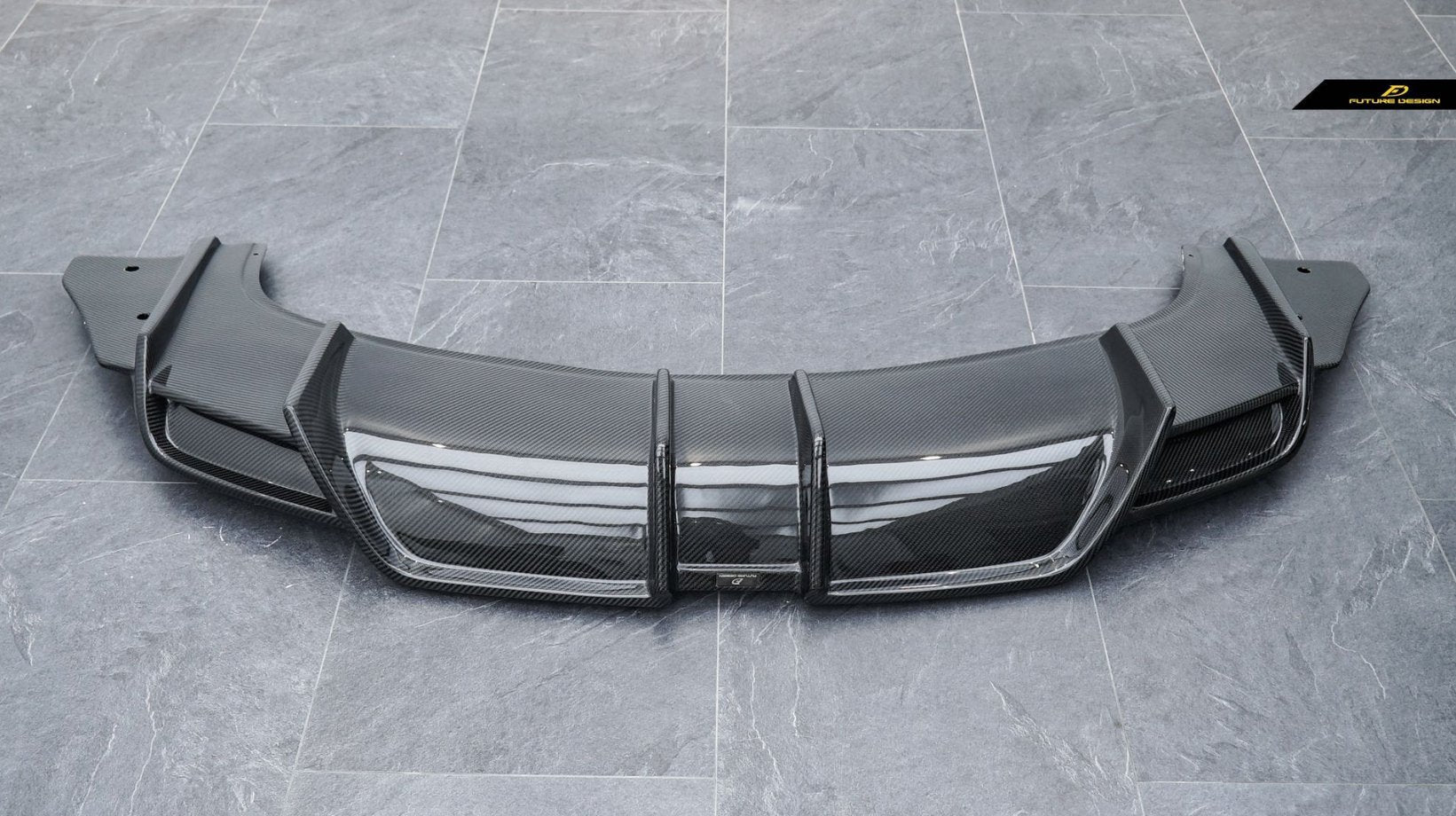 FUTURE DESIGN - TESLA MODEL 3 DRY CARBON REAR DIFFUSER