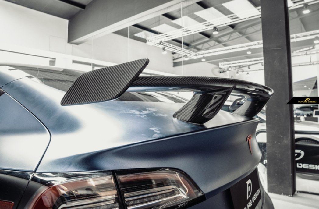 FUTURE DESIGN - TESLA MODEL 3 DRY CARBON REAR WING SPOILER