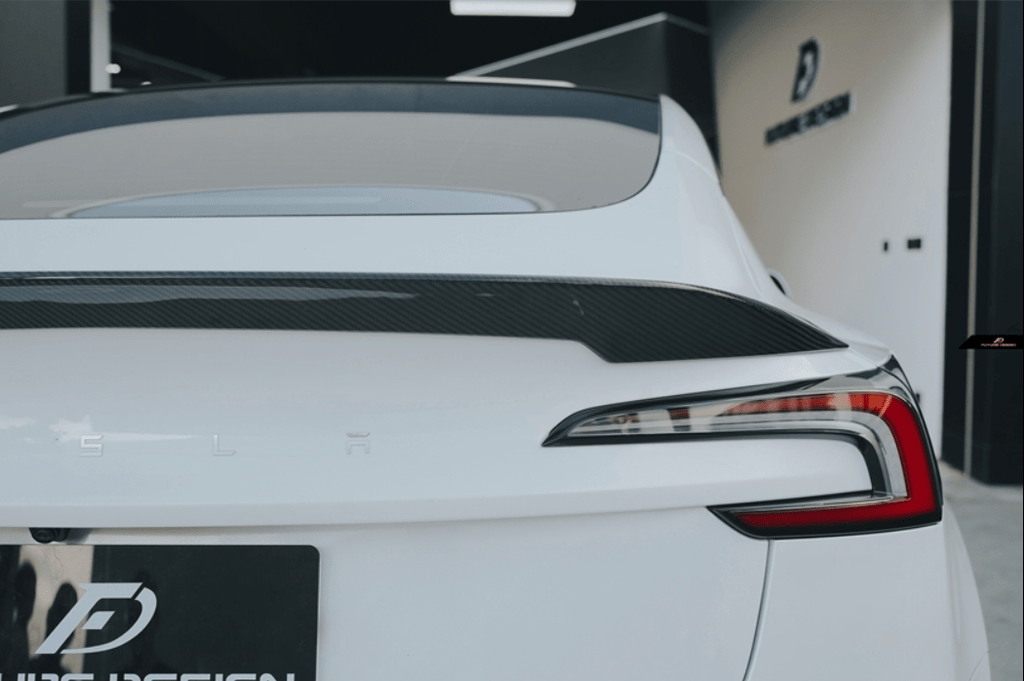 FUTURE DESIGN - TESLA MODEL 3 HIGHLAND 2024+ CARBON FIBER REAR SPOILER