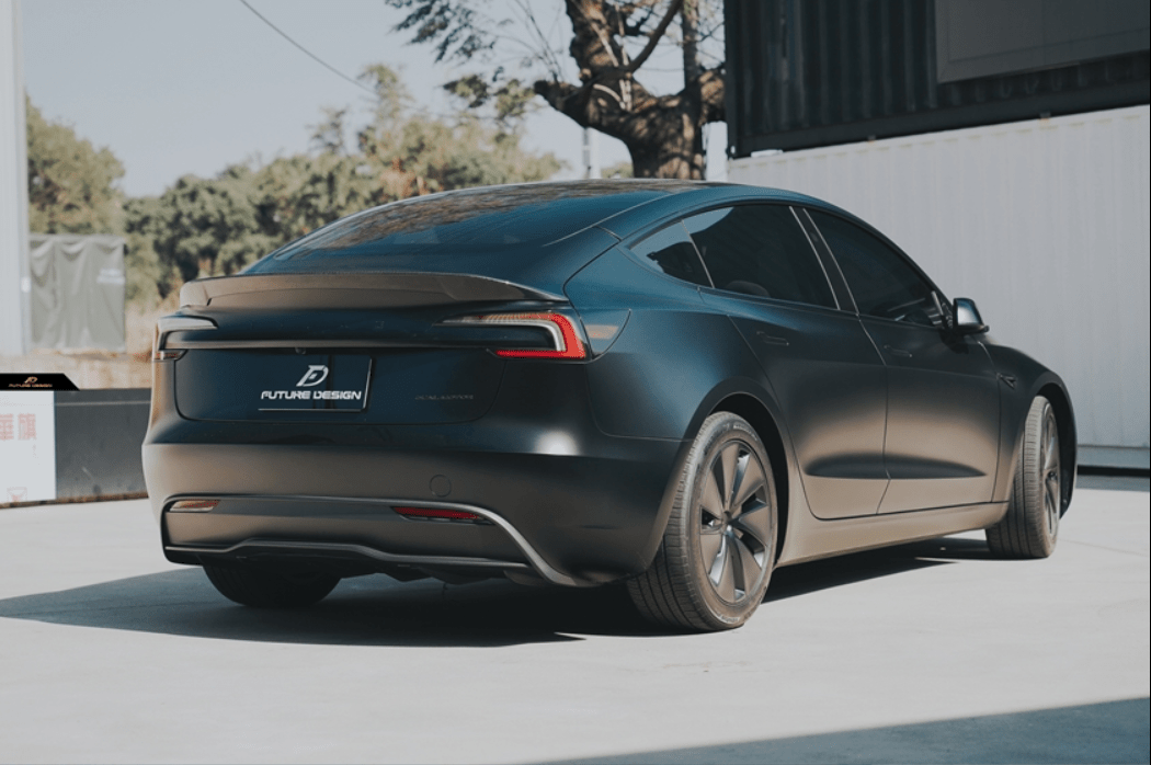 FUTURE DESIGN - TESLA MODEL 3 HIGHLAND 2024+ CARBON FIBER REAR SPOILER
