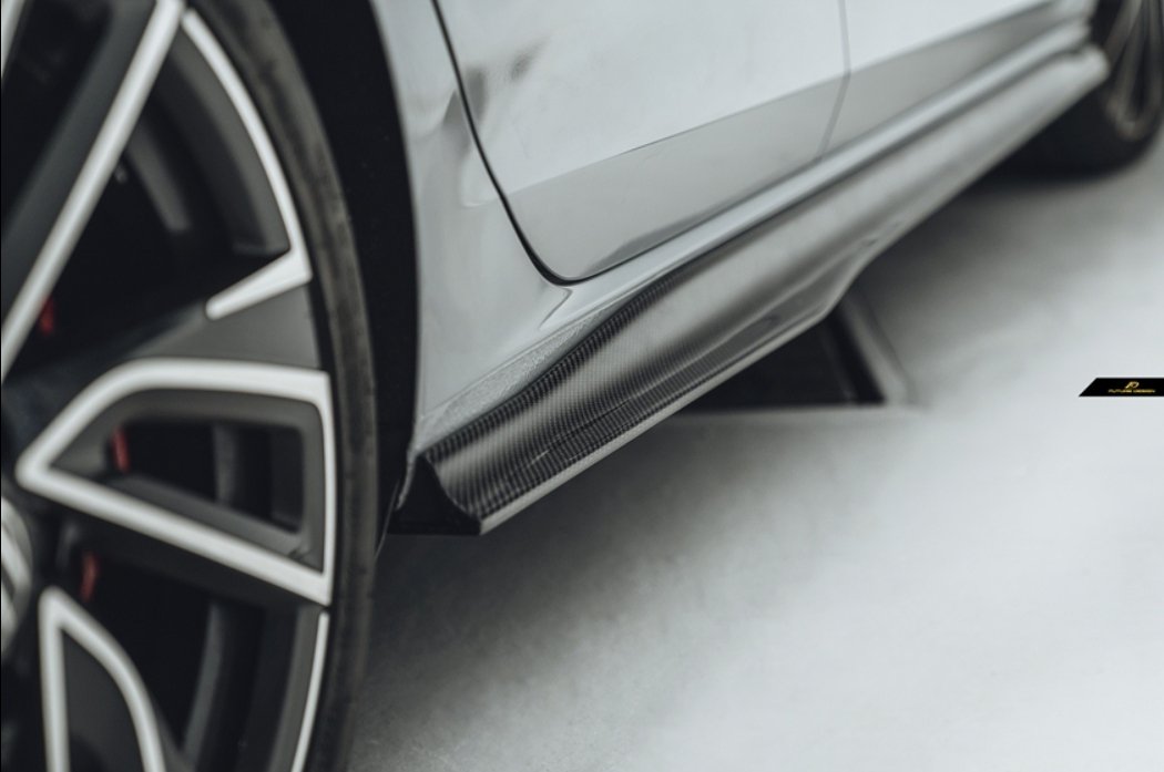FUTURE DESIGN - VOLKSWAGEN GOLF MK8 GTI / R LINE CARBON FIBRE SIDE SKIRTS