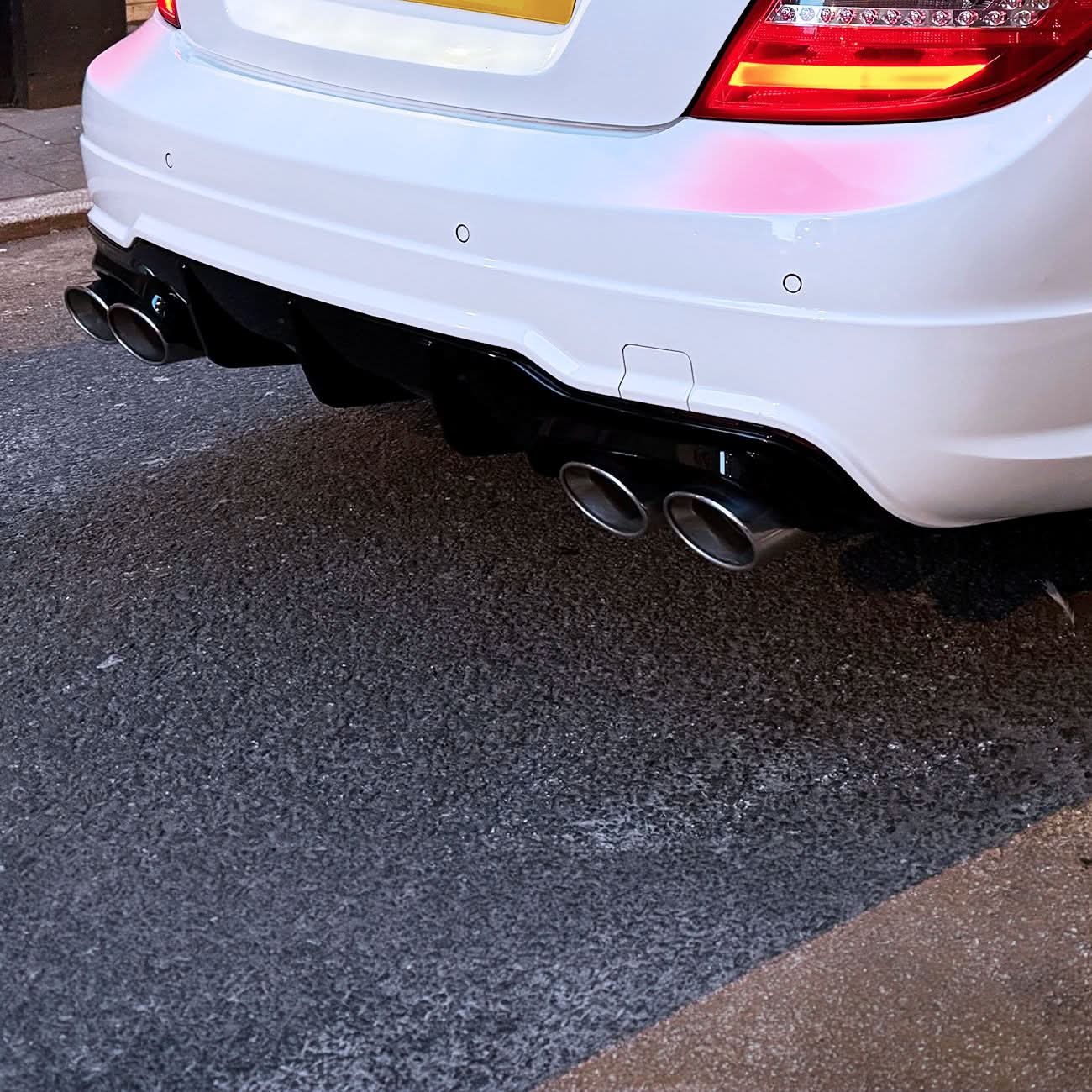 A Style Gloss Black Rear Diffuser for Mercedes Benz W204 C Class 12-14