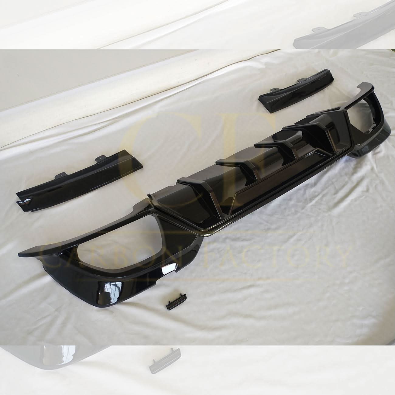 CM Style Gloss Black Rear Diffuser Quad Exhaust for BMW 3 Series G20 G21 Pre-LCI 19-22