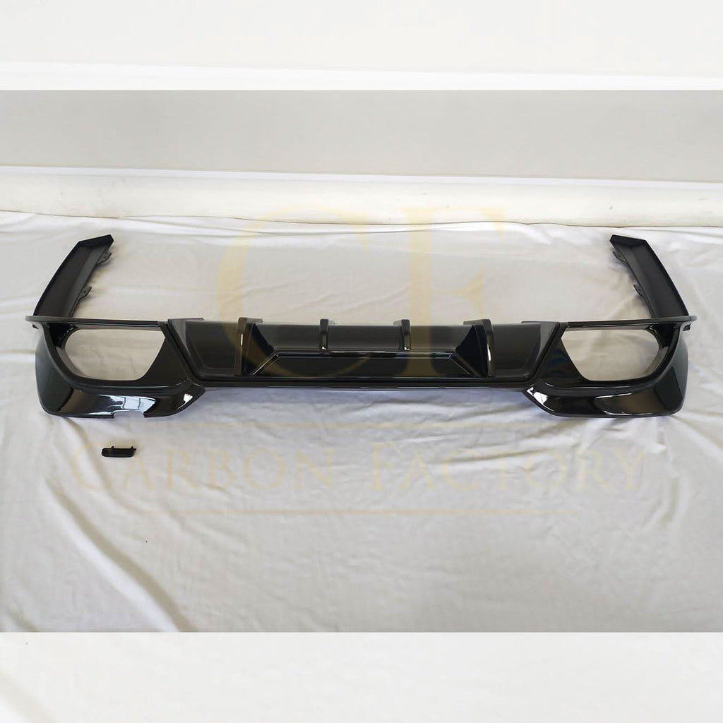CM Style Gloss Black Rear Diffuser Quad Exhaust for BMW 3 Series G20 G21 Pre-LCI 19-22
