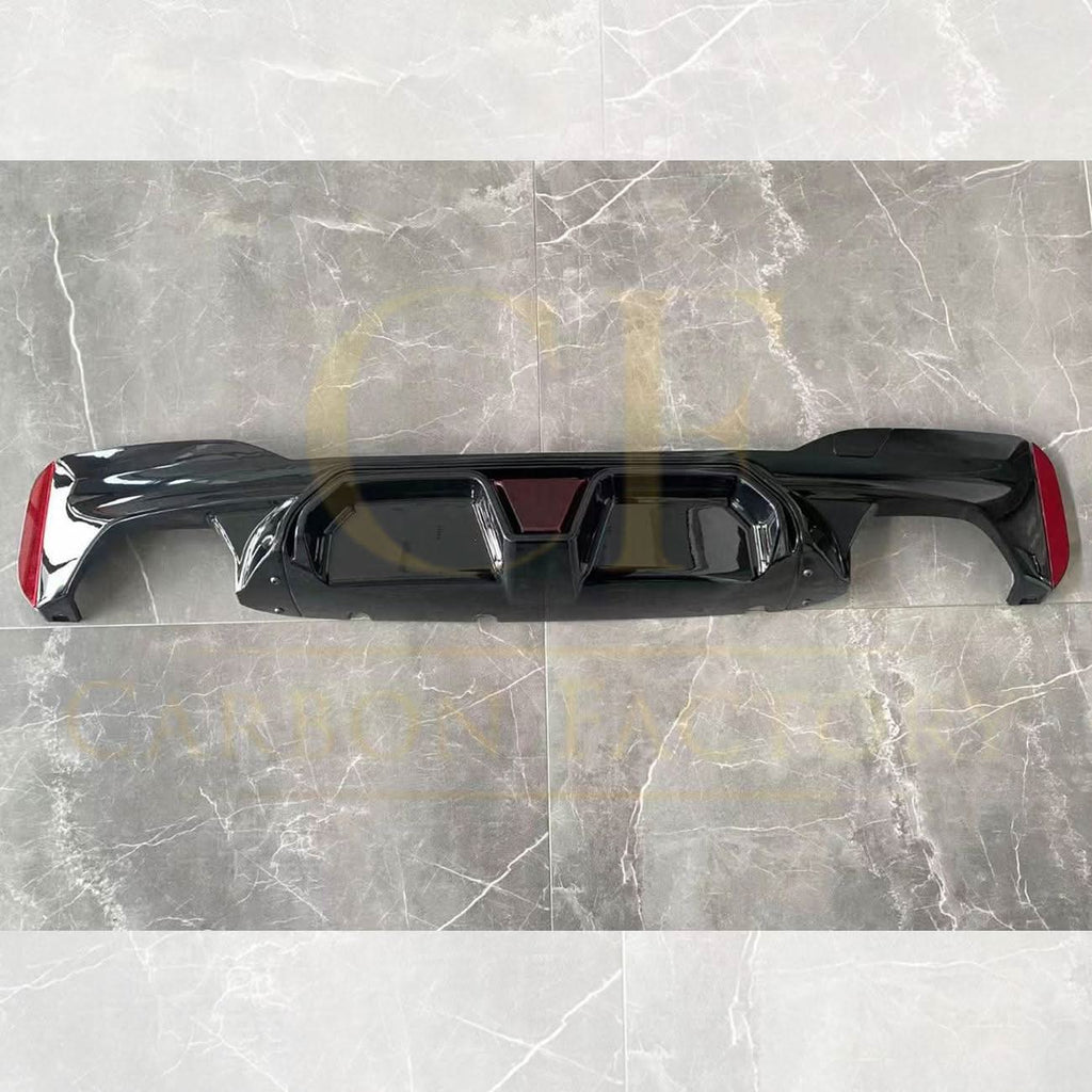 CS Style Gloss Black Rear Diffuser for BMW F90 M5 & G30 G31 5 Series M Sport 17-24
