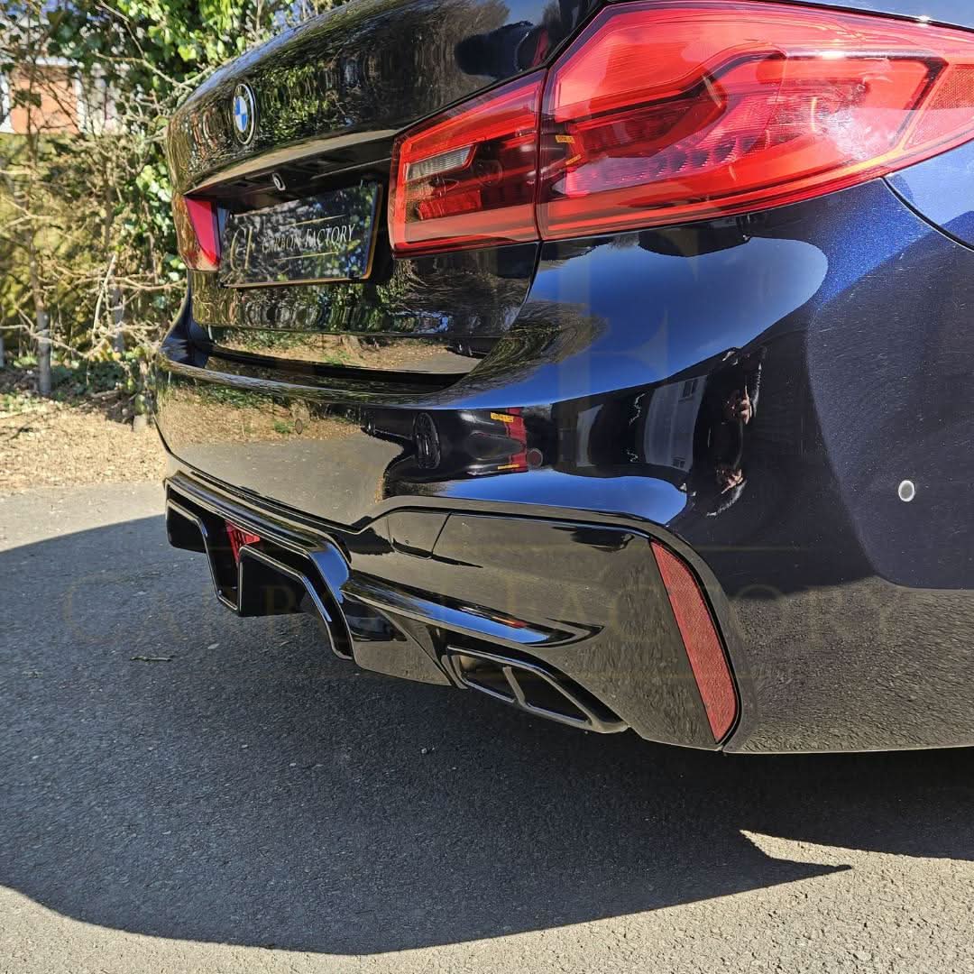 CS Style Gloss Black Rear Diffuser for BMW F90 M5 & G30 G31 5 Series M Sport 17-24
