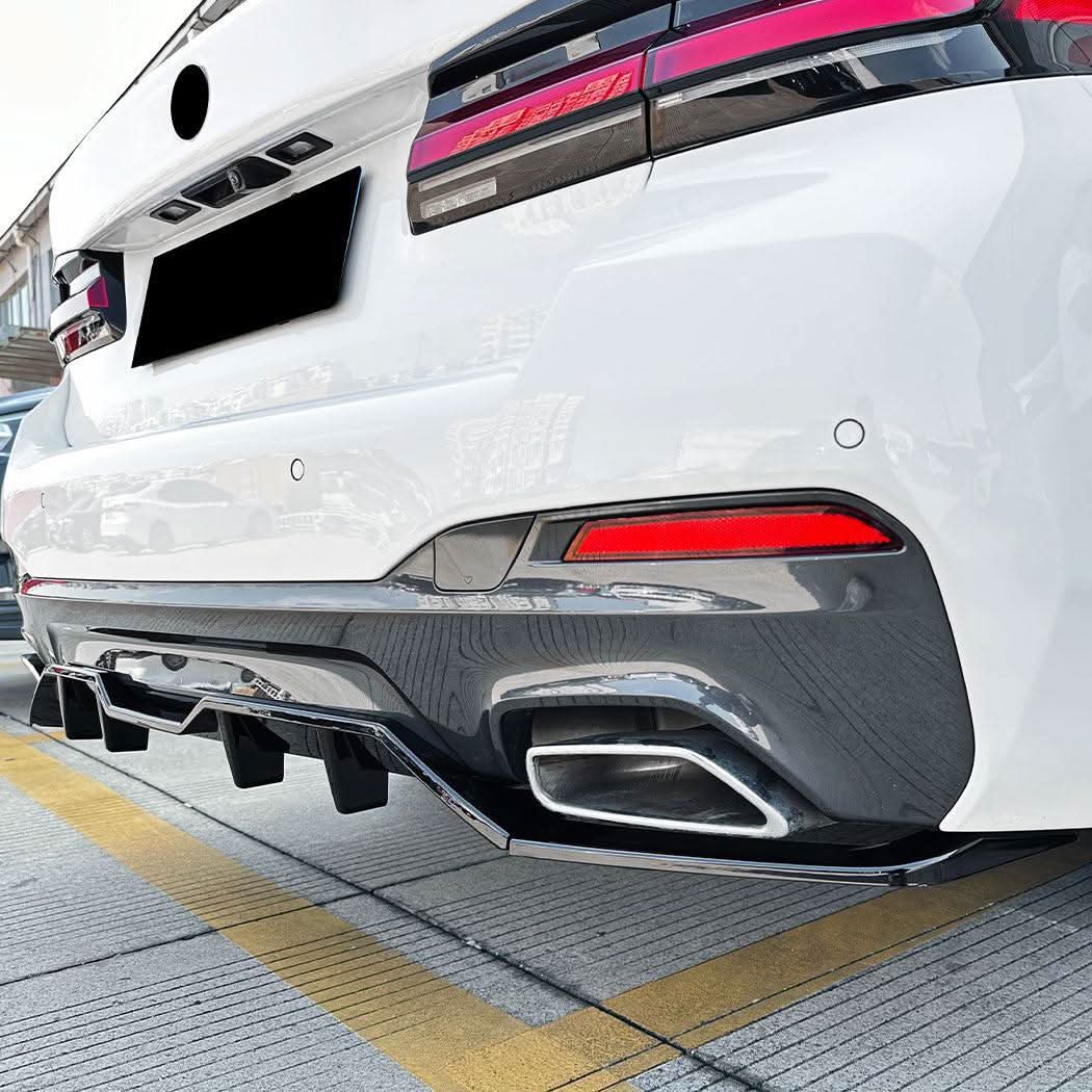 Gloss Black Rear Bumper Extension for BMW G30 G31 5 Series LCI M Sport 22-24