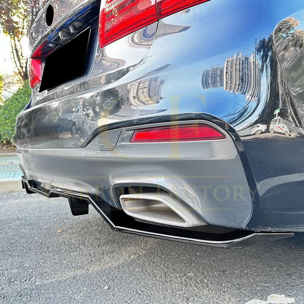 Gloss Black Rear Bumper Extension for BMW G30 G31 5 Series Pre-LCI M Sport 17-20