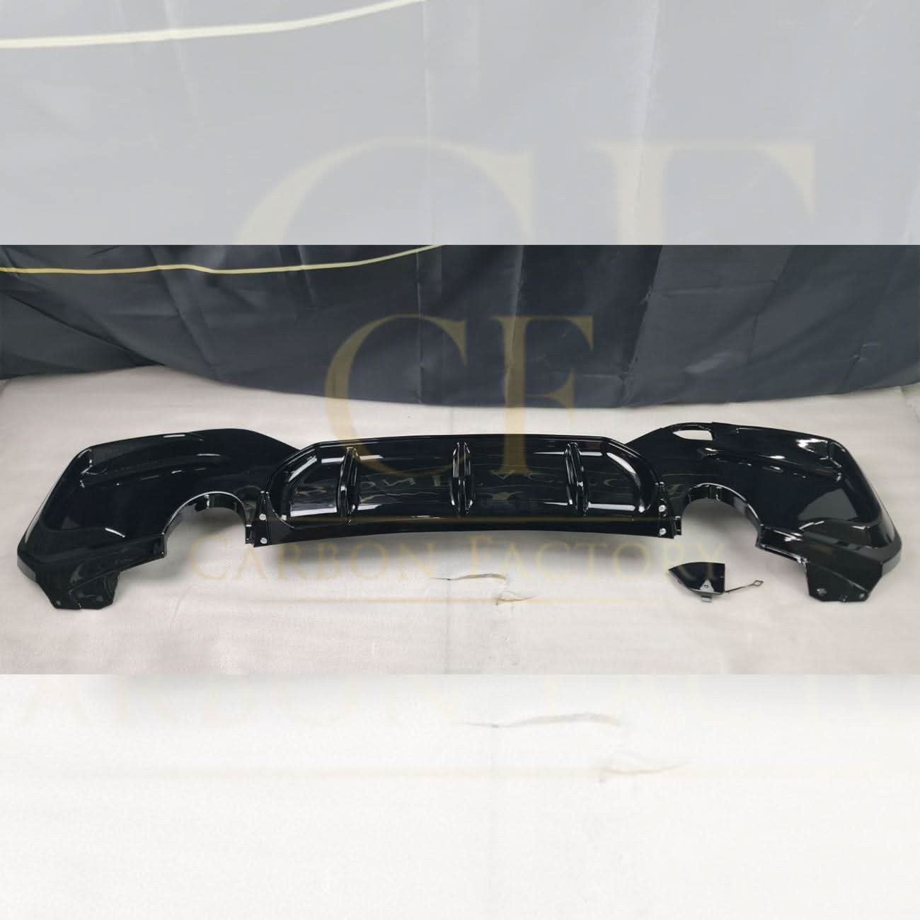 Gloss Black Rear Diffuser Dual Exhaust for BMW F20 1 Series LCI 15-19