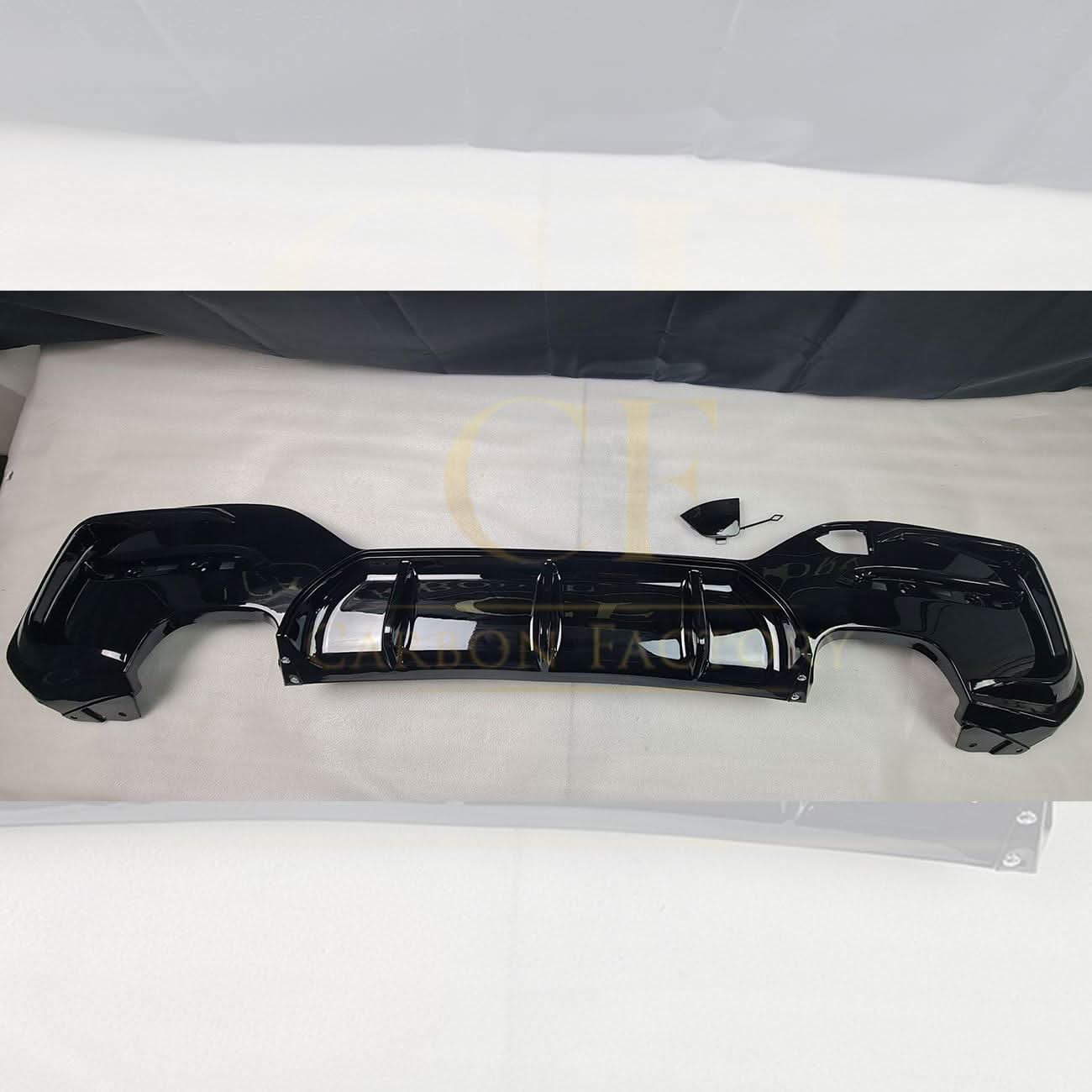 Gloss Black Rear Diffuser Quad Exhaust for BMW F20 1 Series LCI 15-19