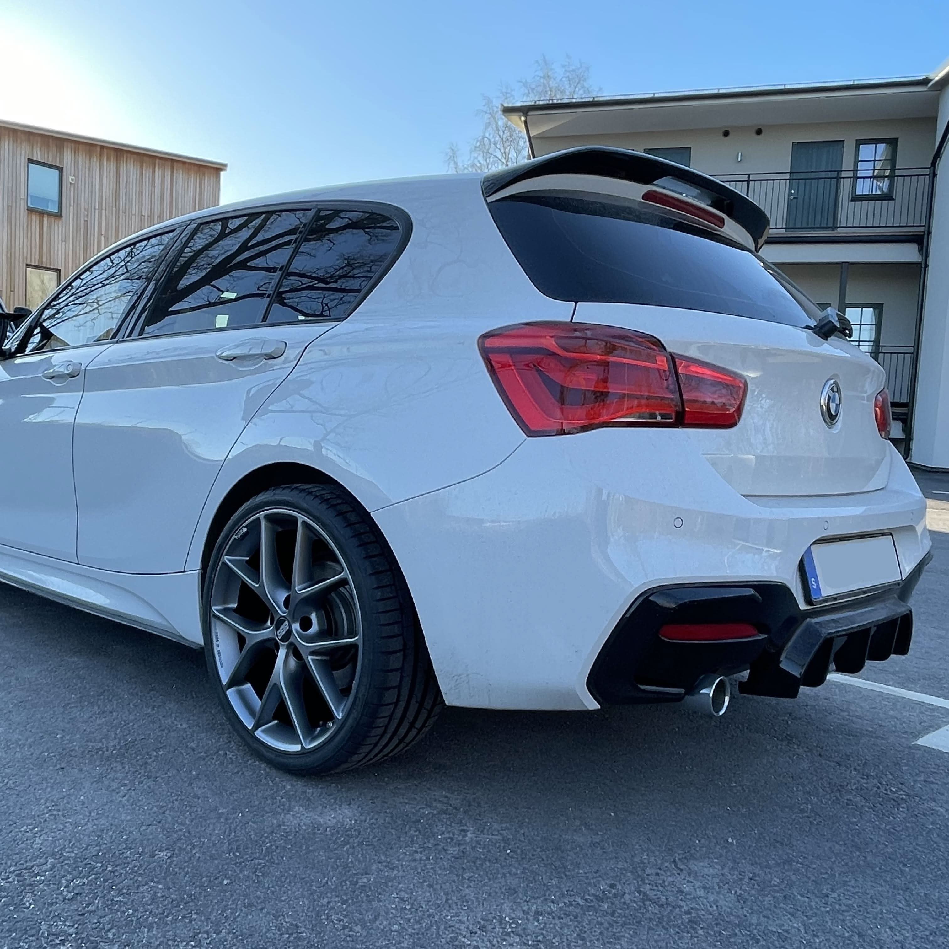 Gloss Black Rear Diffuser Twin Exhaust for BMW F20 1 Series LCI 15-19