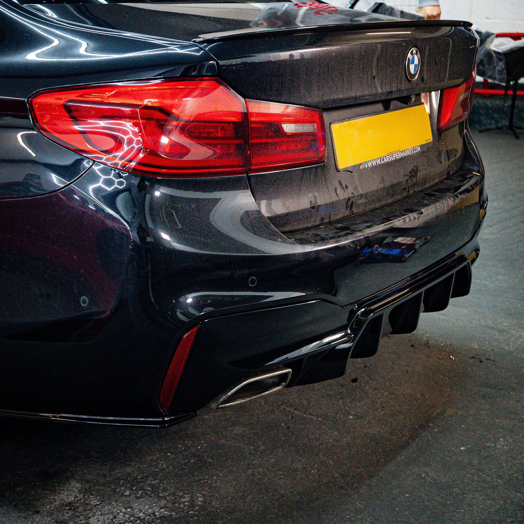 M5 Style Gloss Black Rear Diffuser for BMW F90 M5 & G30 G31 5 Series M Sport 17-24