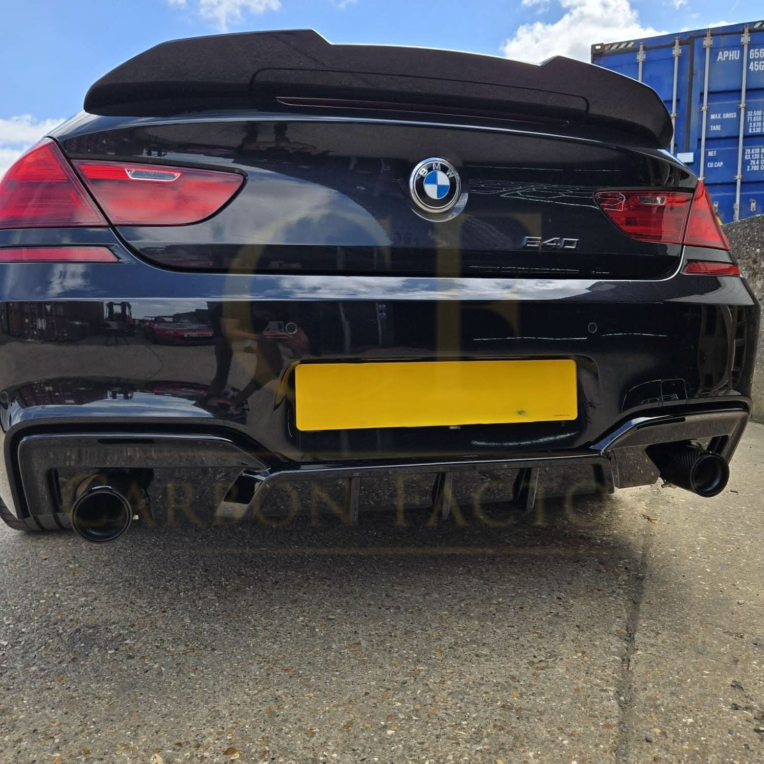 V Style Gloss Black Rear Diffuser Dual Exhaust for BMW 6 Series F06 F12 F13 M Sport 12-17
