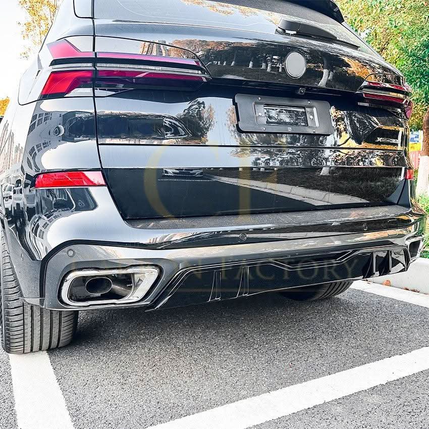 V Style Gloss Black Rear Diffuser for BMW G05 X5 19-25