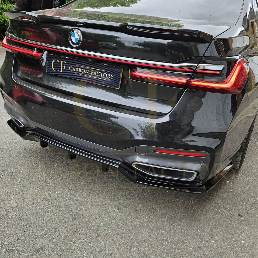 V Style Gloss Black Rear Diffuser for BMW G12 7 Series LCI 20-23