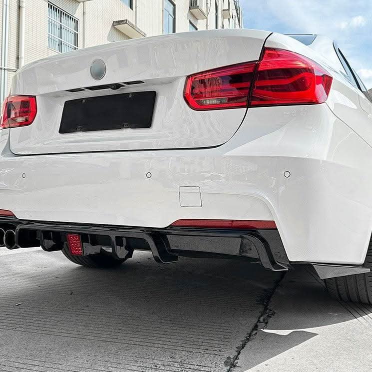 V Style Gloss Black Diffuser for BMW F30 F31 3 Series 12-19