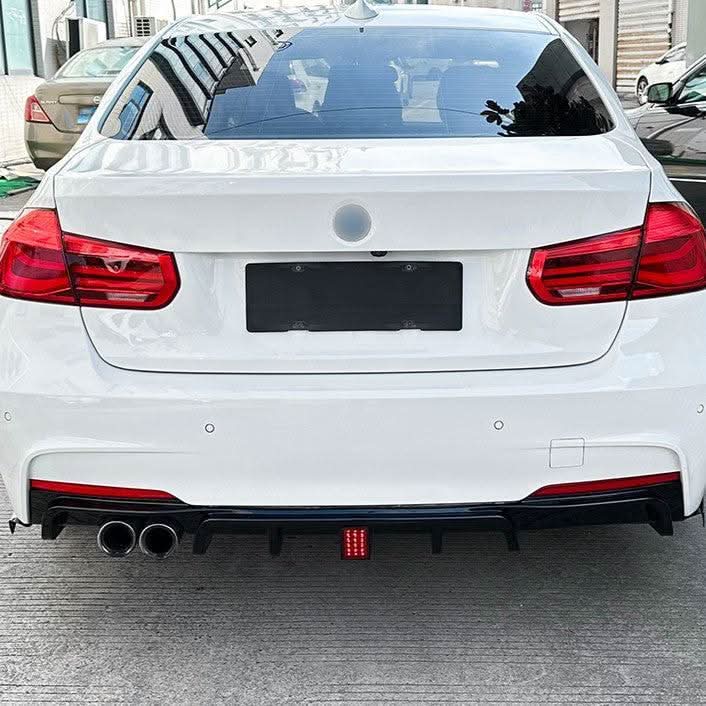 V Style Gloss Black Diffuser for BMW F30 F31 3 Series 12-19
