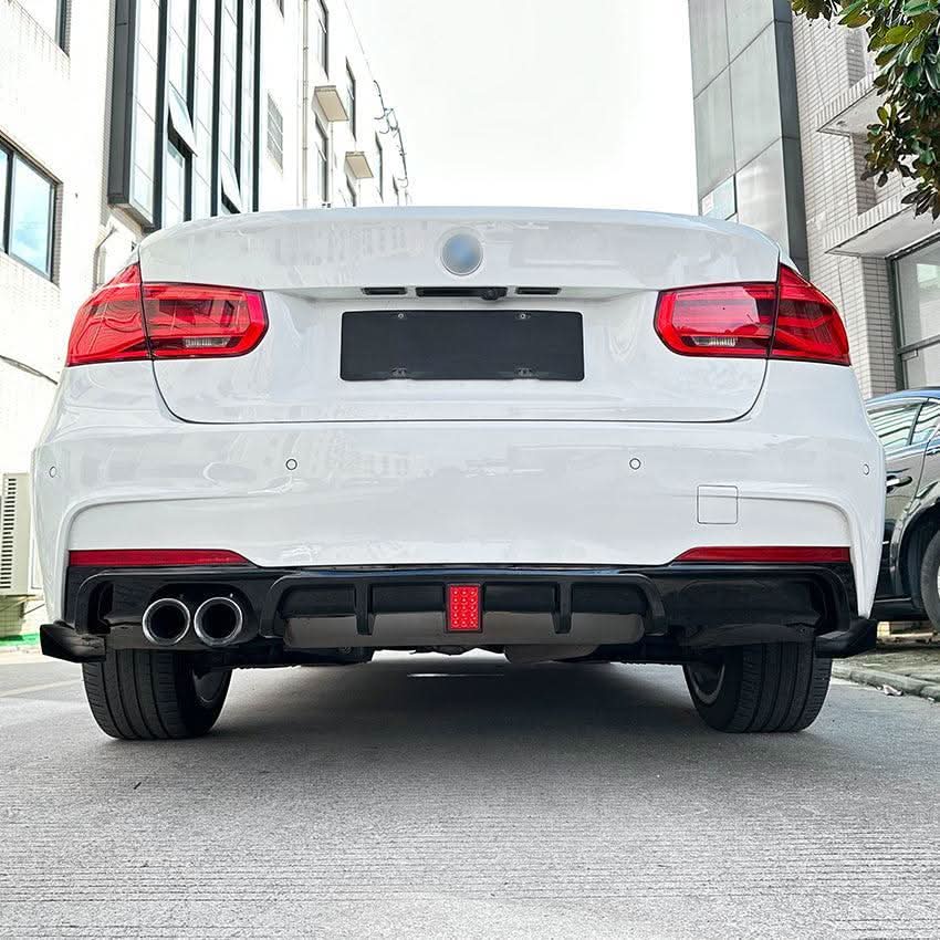 V Style Gloss Black Diffuser for BMW F30 F31 3 Series 12-19