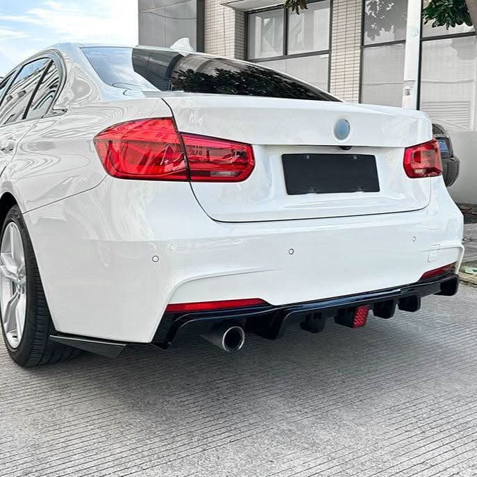 V Style Gloss Black Diffuser for BMW F30 F31 3 Series 12-19
