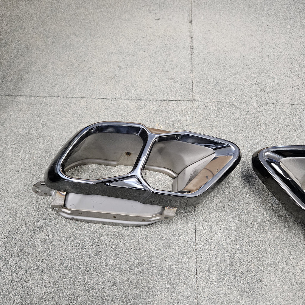 Gloss Black Exhaust Tips for BMW G05 LCI X5 G07 X7 23-Present
