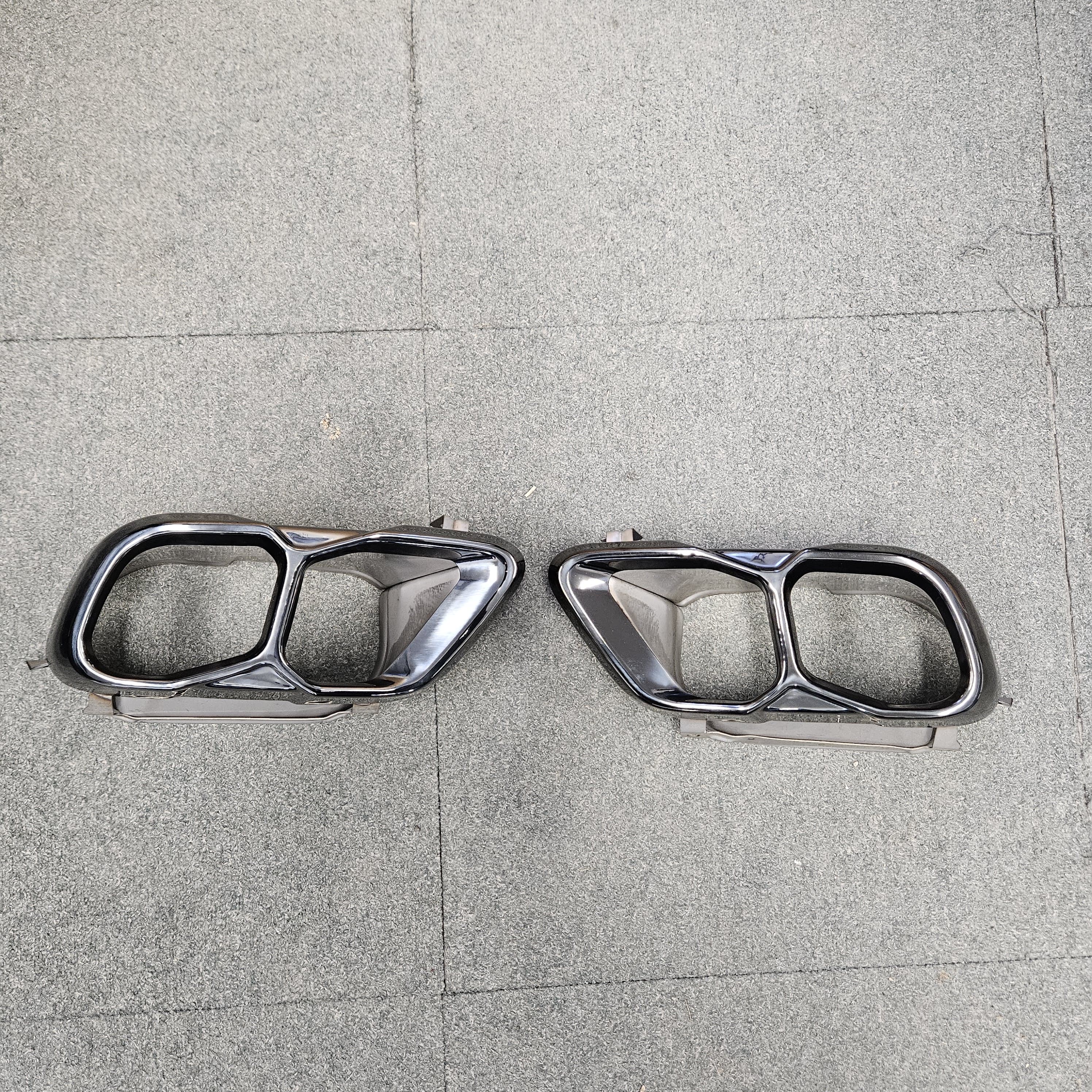 Gloss Black Exhaust Tips for BMW G05 LCI X5 G07 X7 23-Present