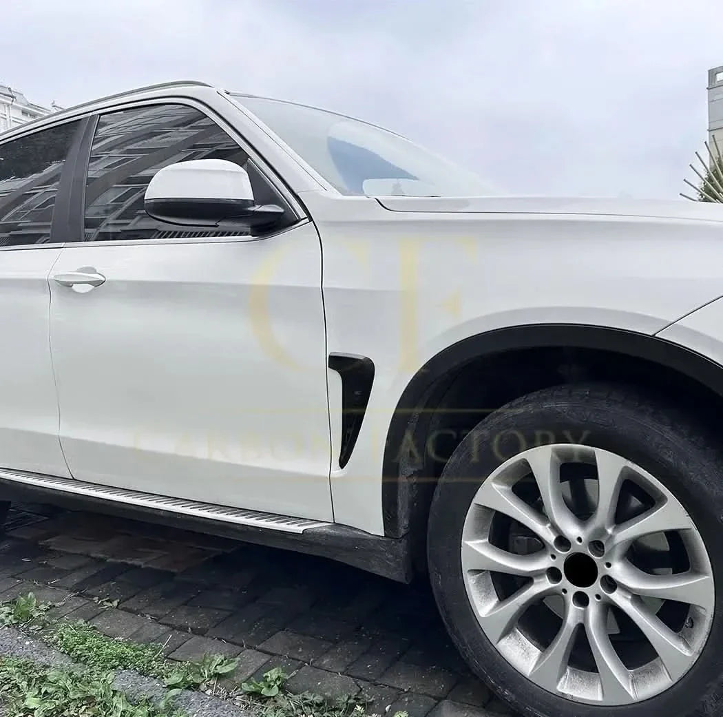 V2 Gloss Black Side Vent Fender Trims for BMW F15 X5 14-18