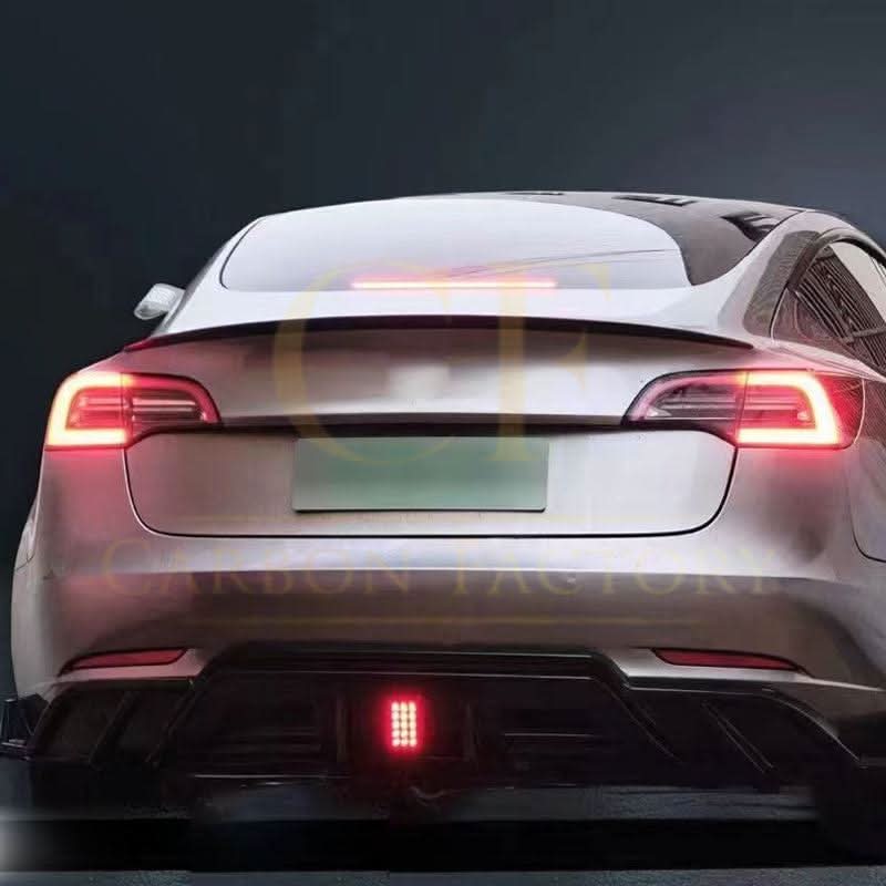 TR Style Gloss Black Kit with LED Diffuser for Tesla Model 3 16-23