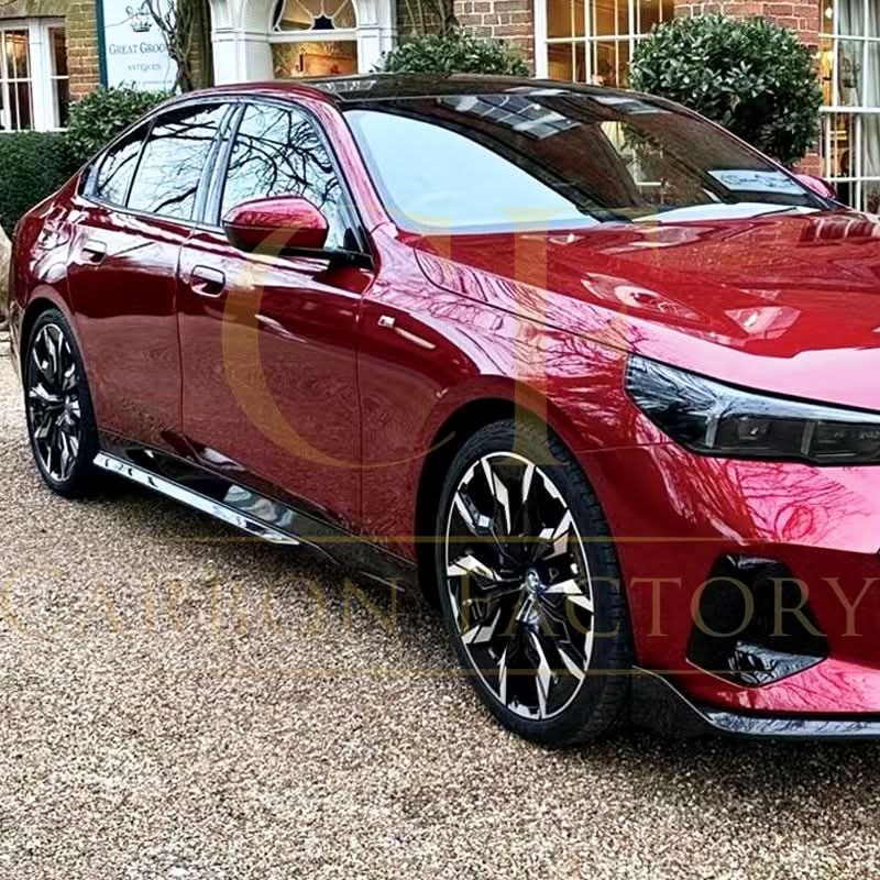 MP Style Gloss Black Side Skirts for BMW G60 5 Series 24-Present