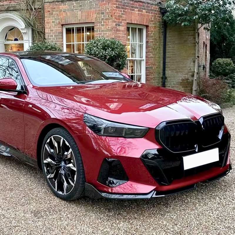 MP Style Gloss Black Front Splitter 4 Pieces for BMW G60 5 Series 24-Present