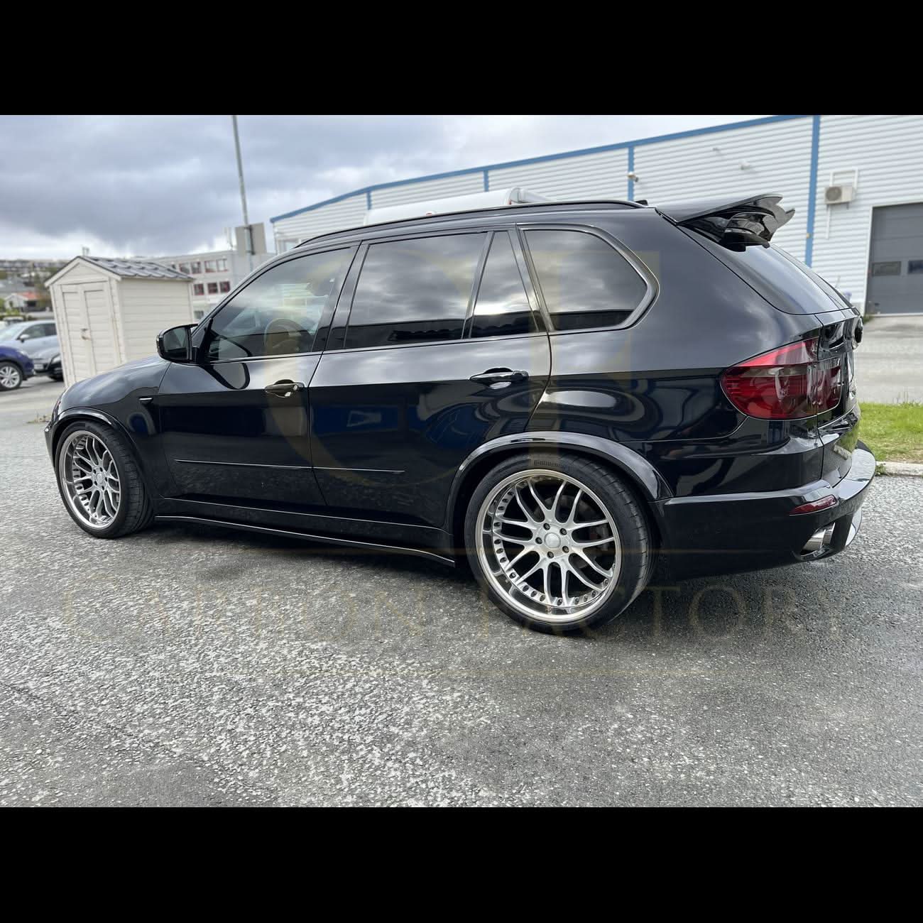 MP Style Gloss Black Roof Spoiler for BMW E70 X5 08-14