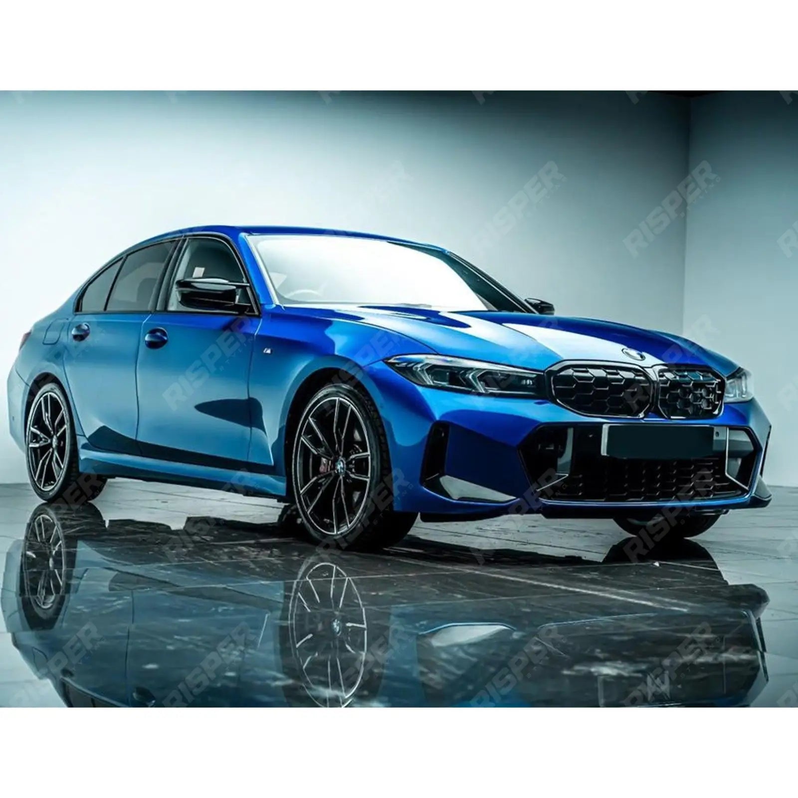 Honeycomb Front Grille in Gloss Black For Bmw G20/G21 3 Series LCI