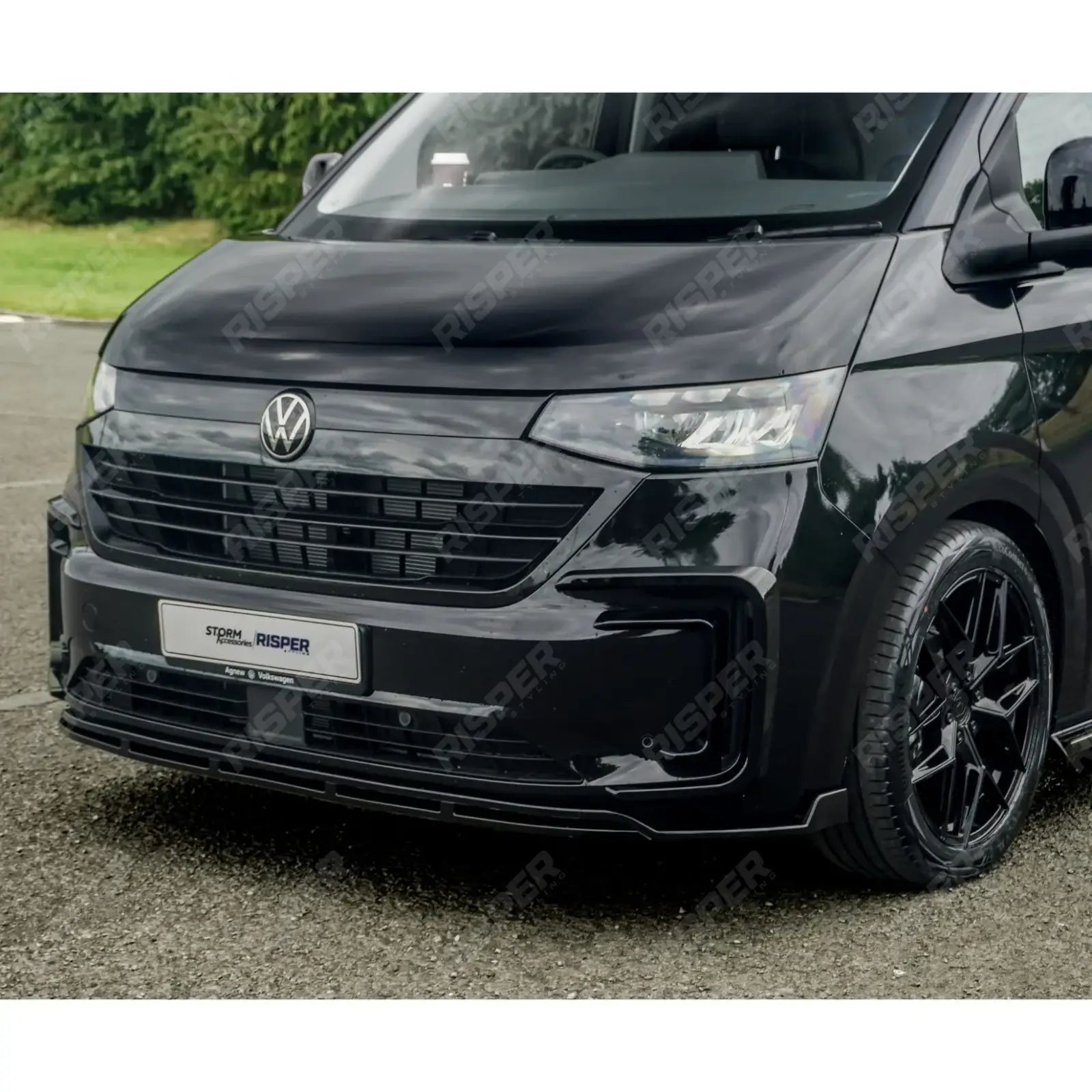 Inner Canard Loops In Gloss Black For Volkswagen Transporter T7 2025 on