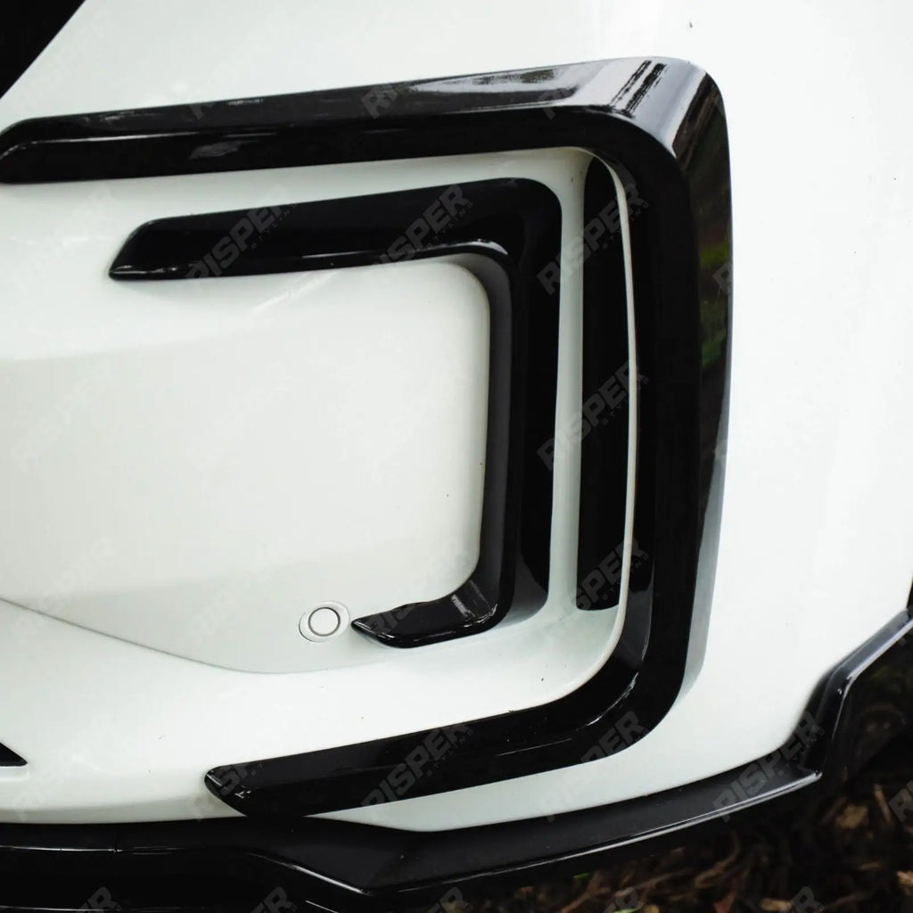 Inner Canard Loops In Gloss Black For Volkswagen Transporter T7 2025 on