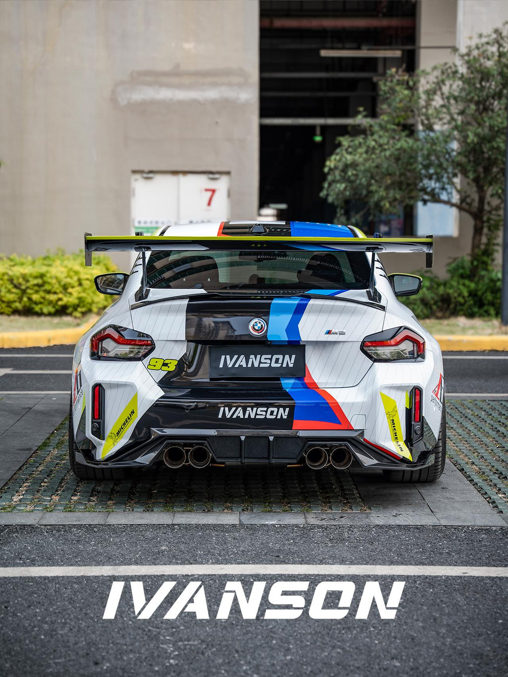 IVANSON - BMW M2 G87 DRY CARBON FIBER REAR DIFFUSER
