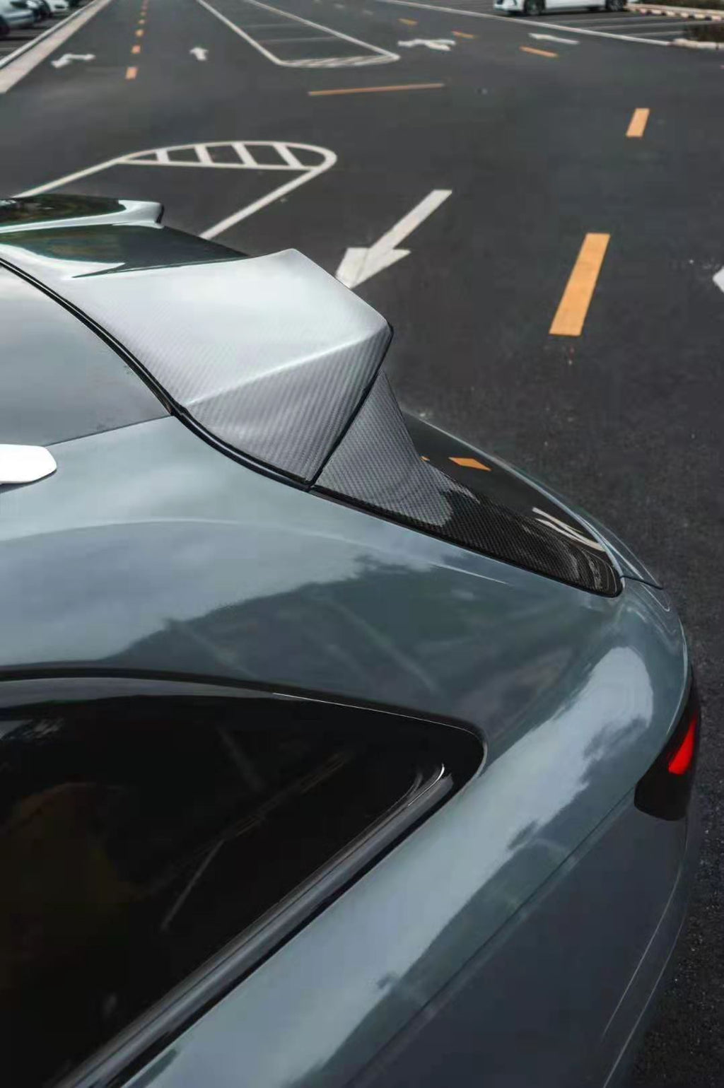KARBEL - AUDI A4 AVANT ALLROAD B9.5 CARBON FIBRE ROOF SPOILER