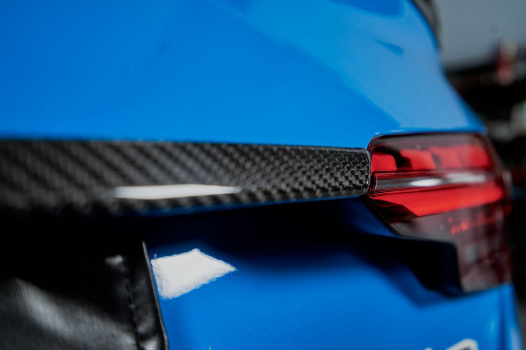 KARBEL - AUDI A4 S LINE / S4 B9.5 CARBON FIBRE TRUNK LID TRIM