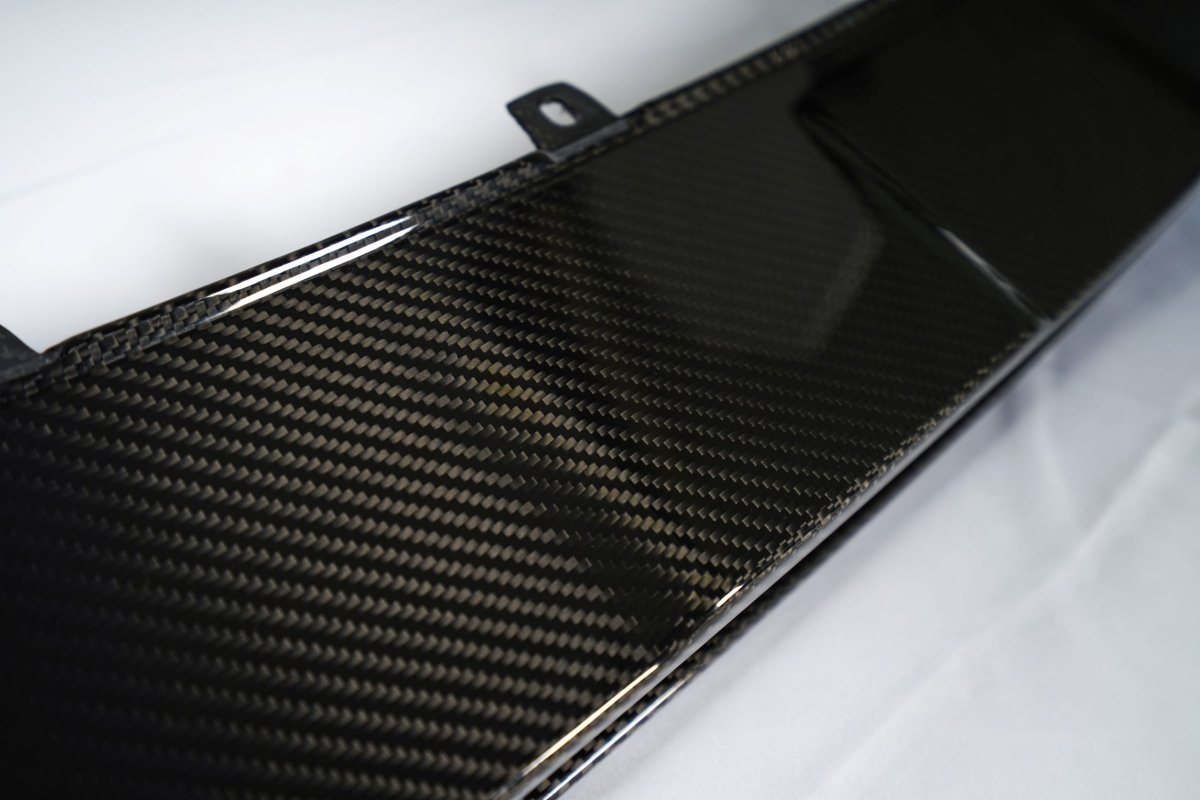 KARBEL - AUDI A6 AVANT C8 2020+ CARBON FIBRE UPPER FRONT LIP