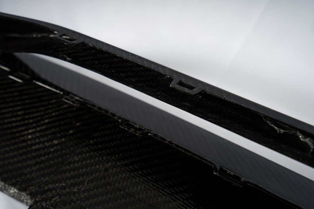 KARBEL - AUDI A6 AVANT C8 2020+ CARBON FIBRE UPPER FRONT LIP
