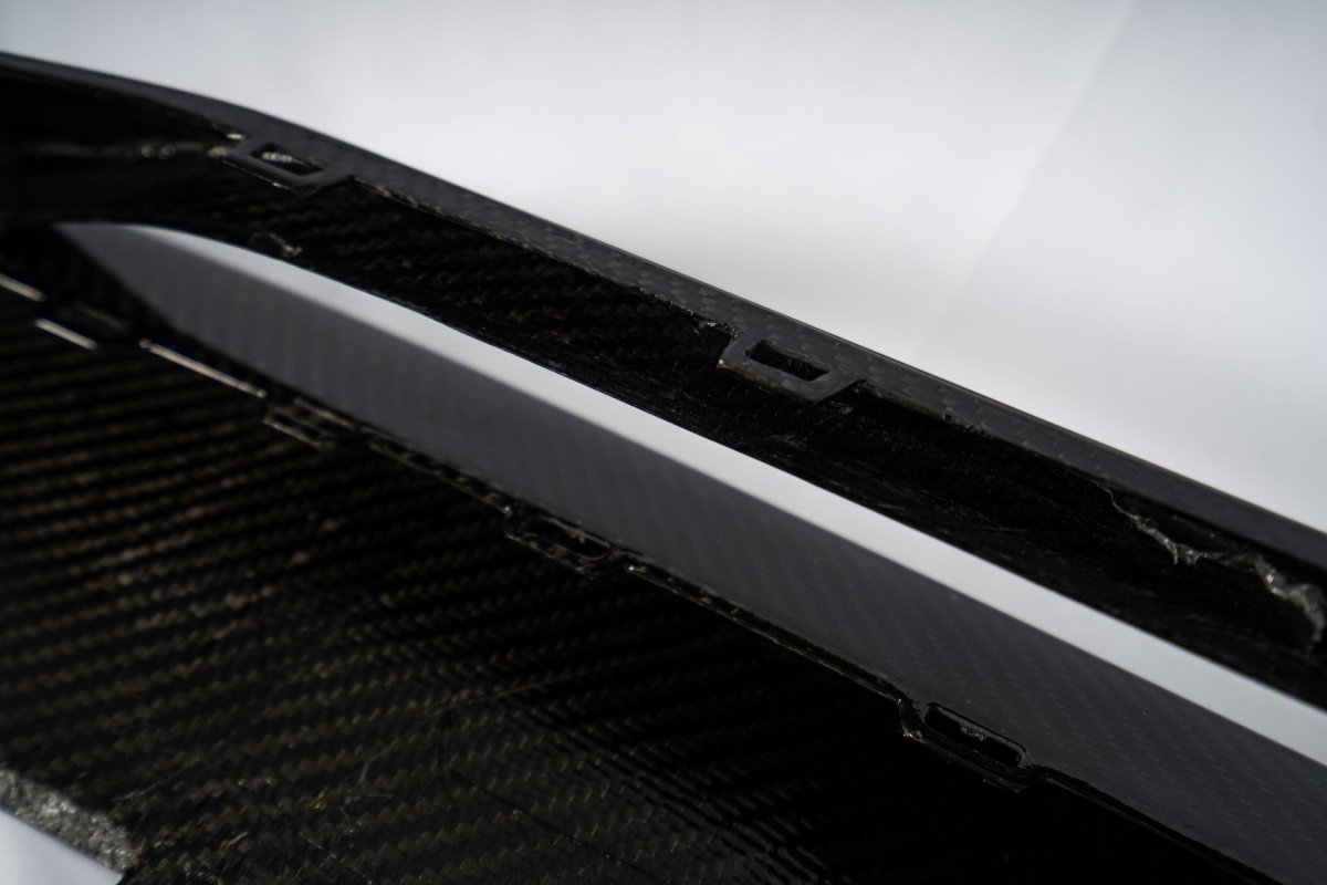 KARBEL - AUDI A6 AVANT C8 2020+ CARBON FIBRE UPPER FRONT LIP