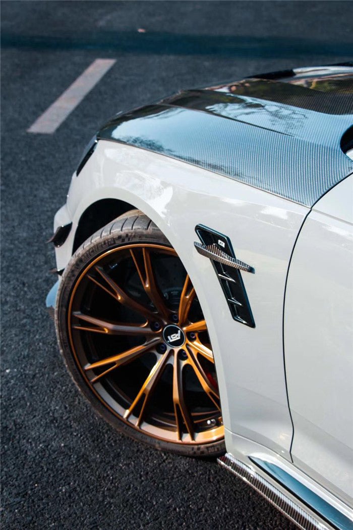 KARBEL - AUDI RS4 B9 CARBON FIBRE FULL BODY KIT